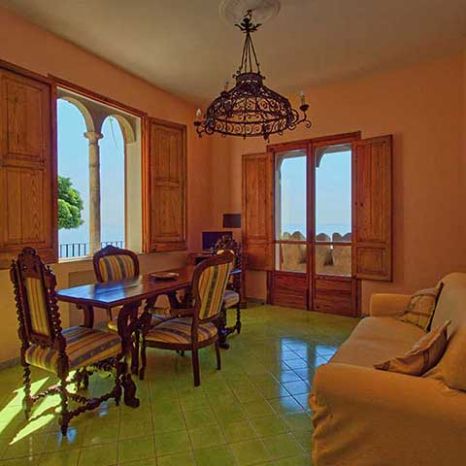 weekend villa rentals Ravello
