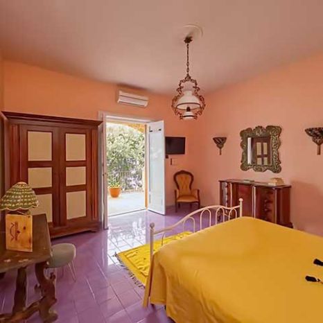historic villa close to Positano