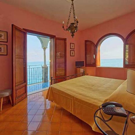 residence with swimming pool Ravello